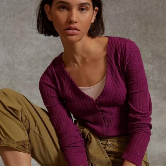 Maeve by Anthropologie V-neck top - Picture 2 of 9